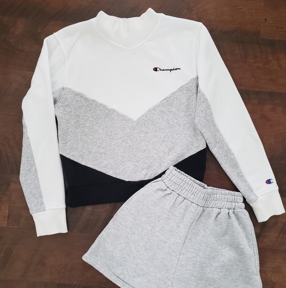 Champion Sweatshirt & PLT Shorts